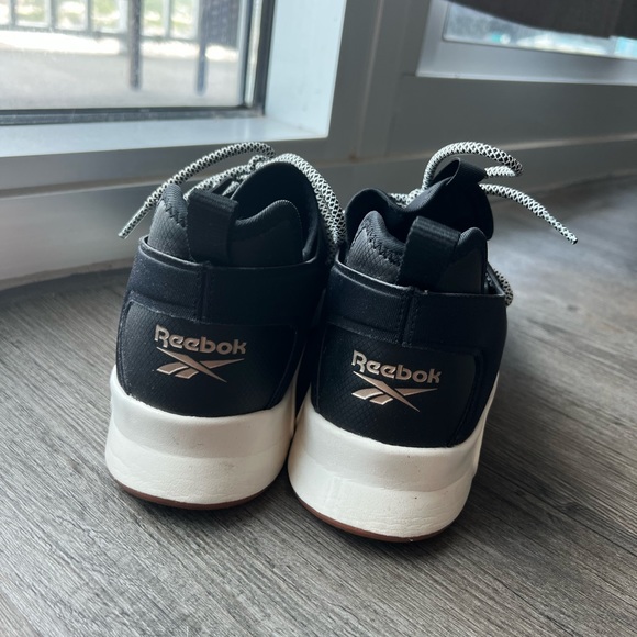 Reebok Trainers - Picture 7 of 8